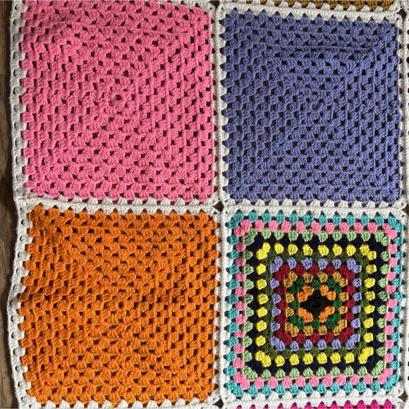 Vtg Crochet Granny Square Roseanne Blanket MultiColored Afghan Throw 66" X 51" - Picture 5 of 11
